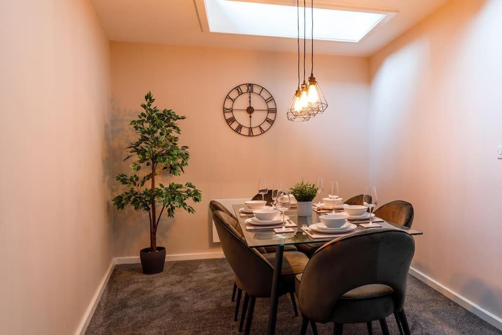 Апартаменти Stylish Duplex 5 Min From Centre Ньюкасл-апон-Тайн Екстер'єр фото